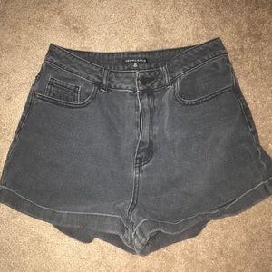 Kendall & Kylie Size 29 Super High Rise Shorts